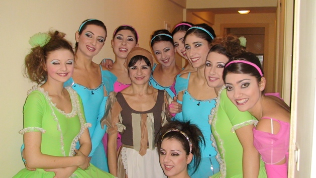 Corpo di ballo con la Ciappetta